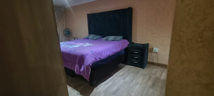 3 Bedroom Property for Sale in Tlhabane North West